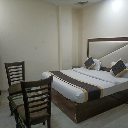 Hotel Ringer 新德里 外观 照片