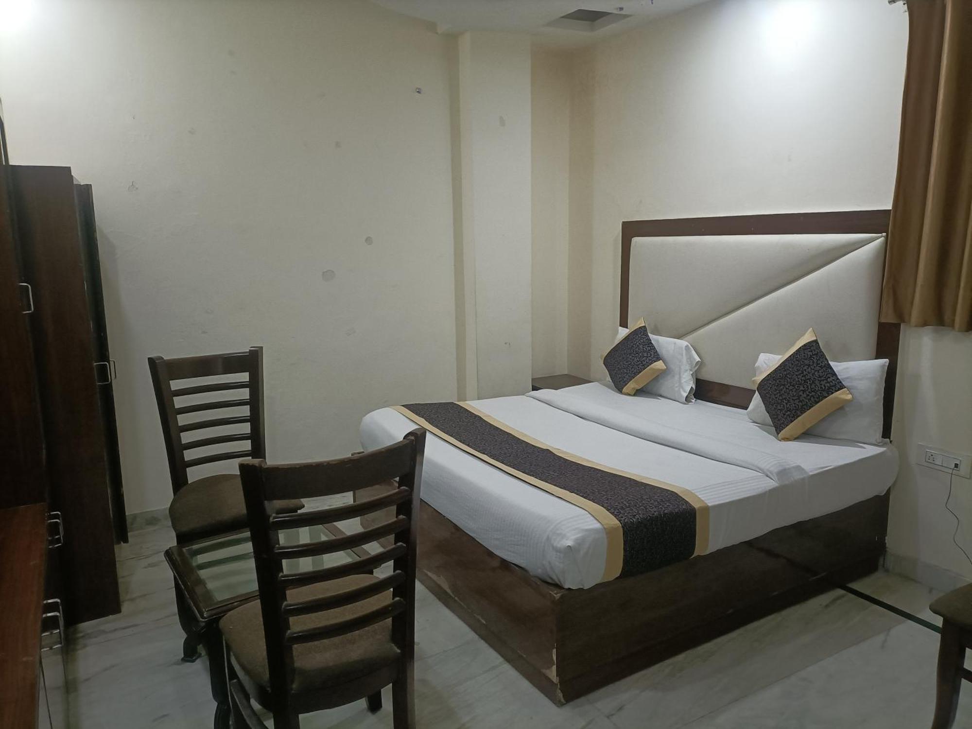 Hotel Ringer 新德里 外观 照片